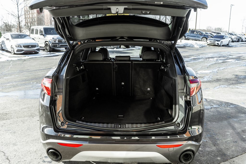 Used 2022 Alfa Romeo Stelvio Ti w/ Active Assist Plus Package image 14