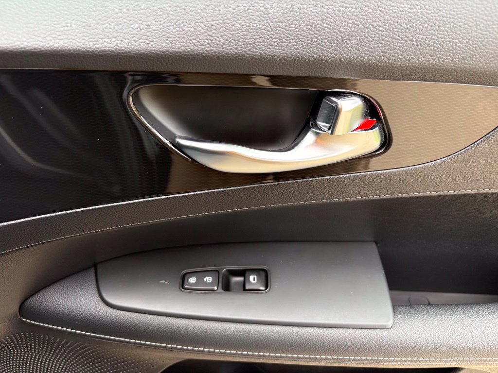 Used 2024 Kia Forte GT-Line FWD image 28