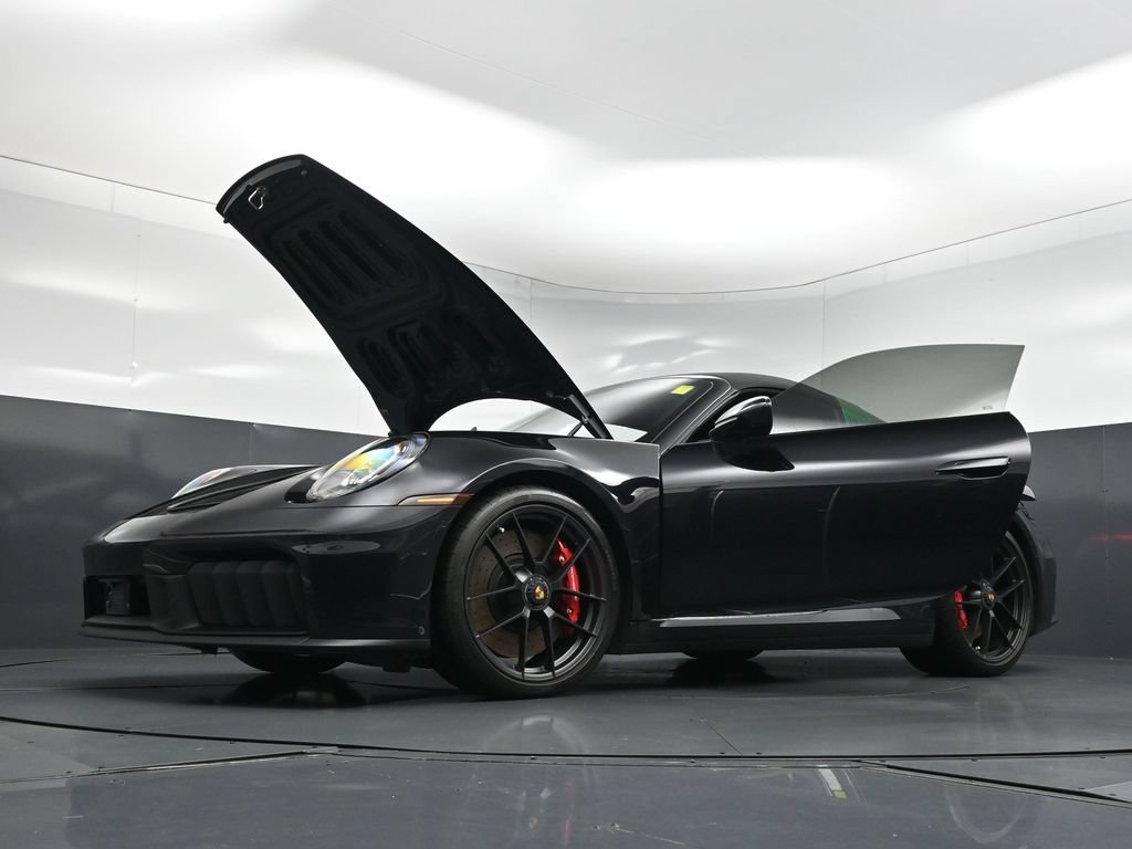 Used 2025 Porsche 911 Targa 4 GTS w/ Premium Package AWD/4WD image 33