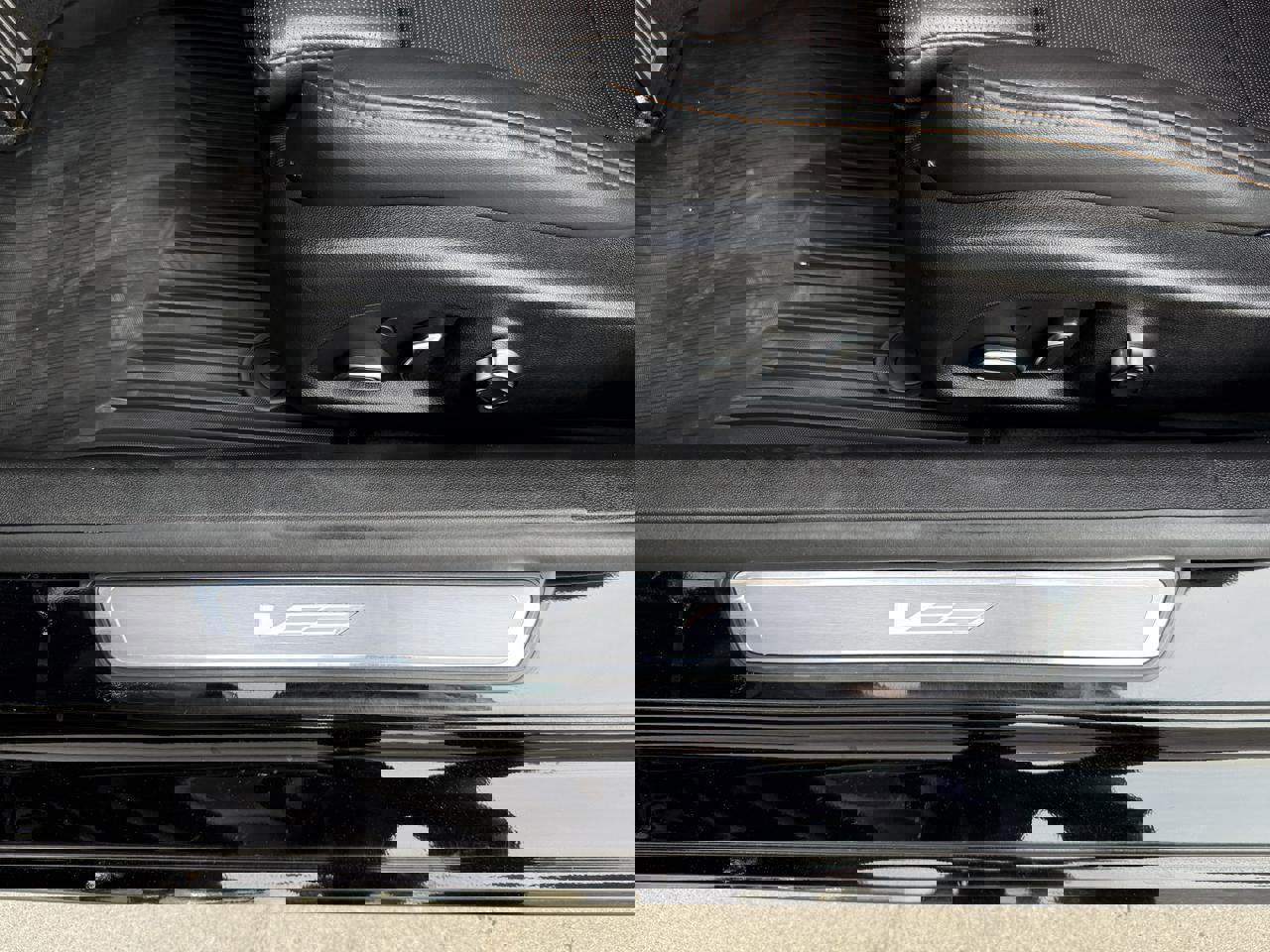 Used 2023 Cadillac CT5 V w/ Premium Package image 13