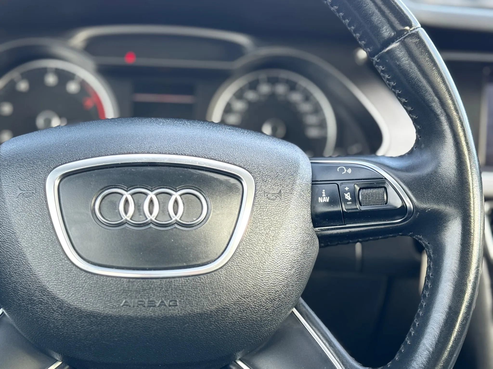 Used 2015 Audi A4 2.0T Premium image 21