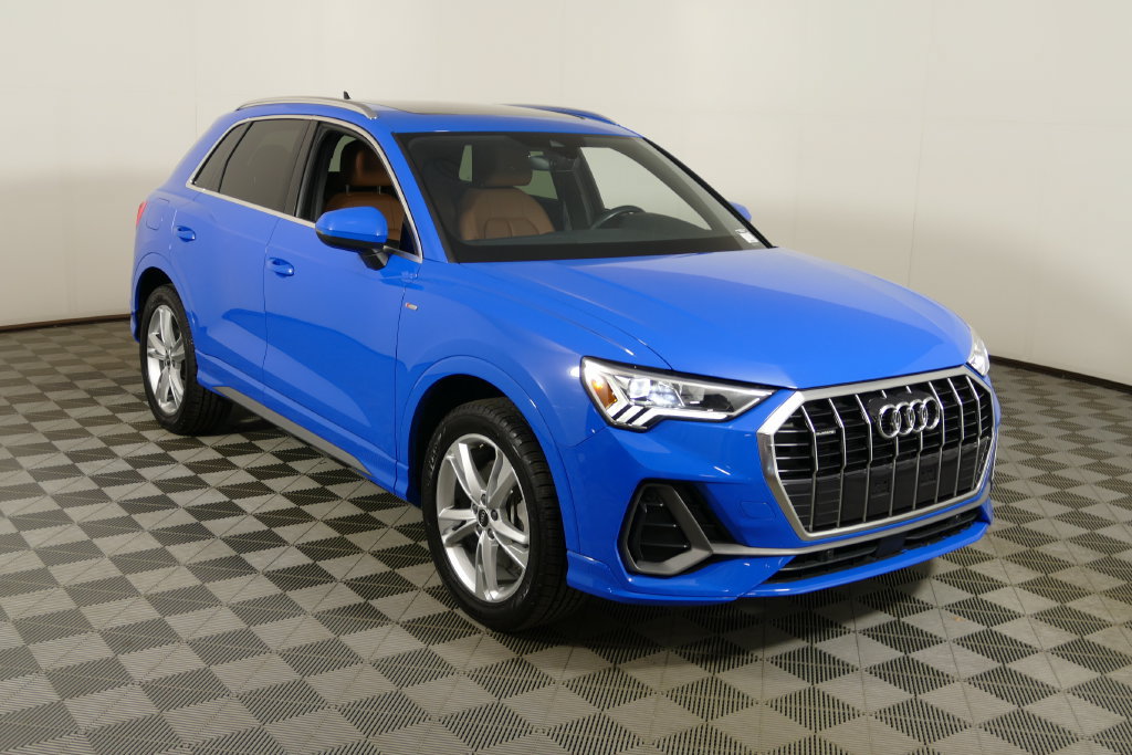 Used 2023 Audi Q3 2.0T Premium AWD/4WD image 1