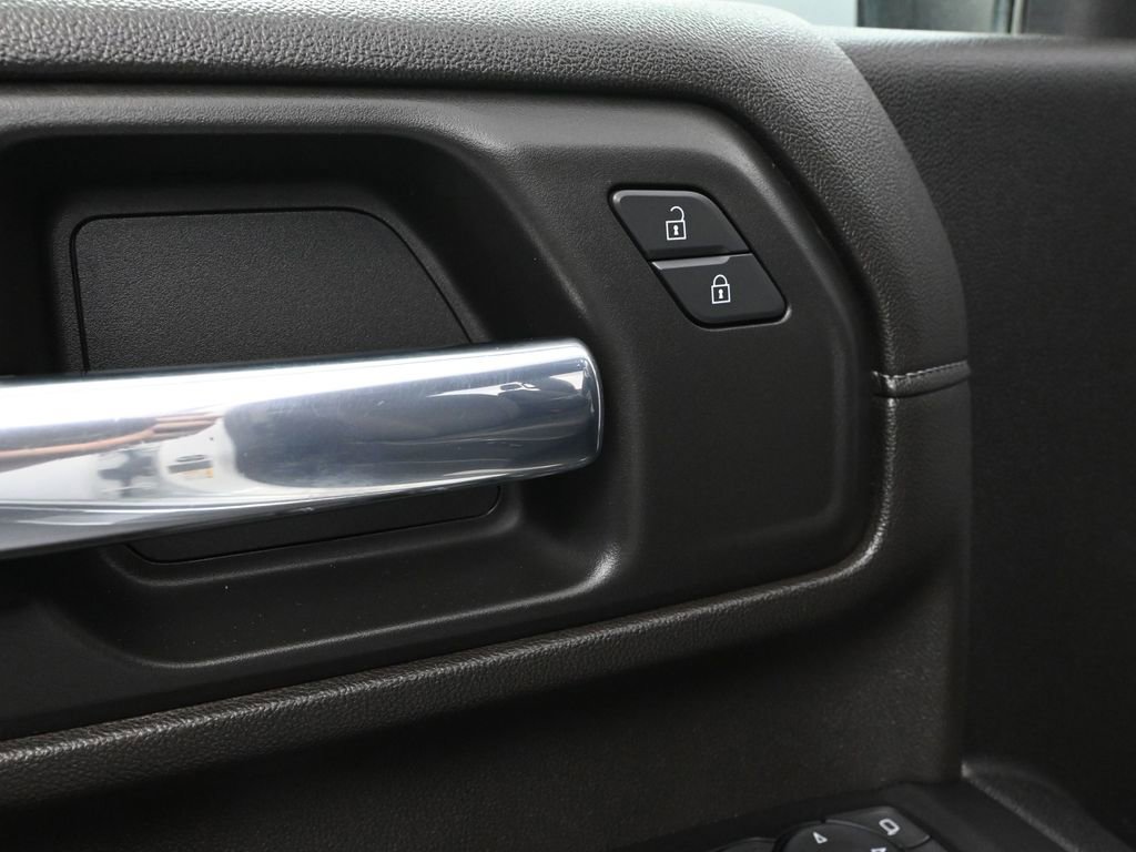 Used 2022 Chevrolet Silverado 2500 LT image 24