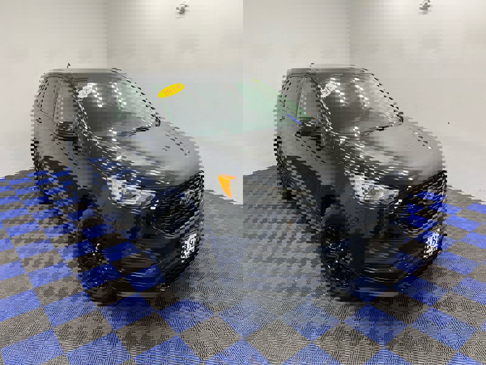 Used 2024 Ford Edge SE w/ Black Appearance Package image 31