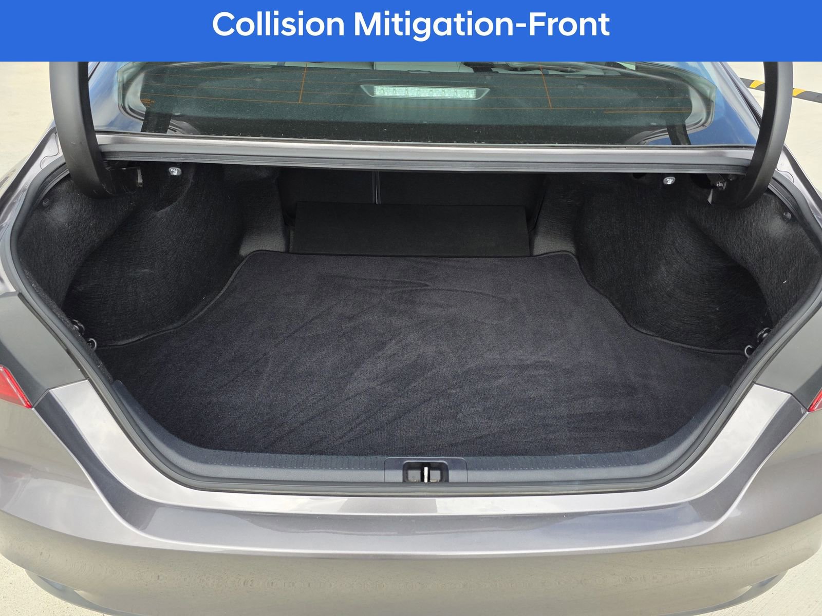 Used 2023 Toyota Camry XLE image 20