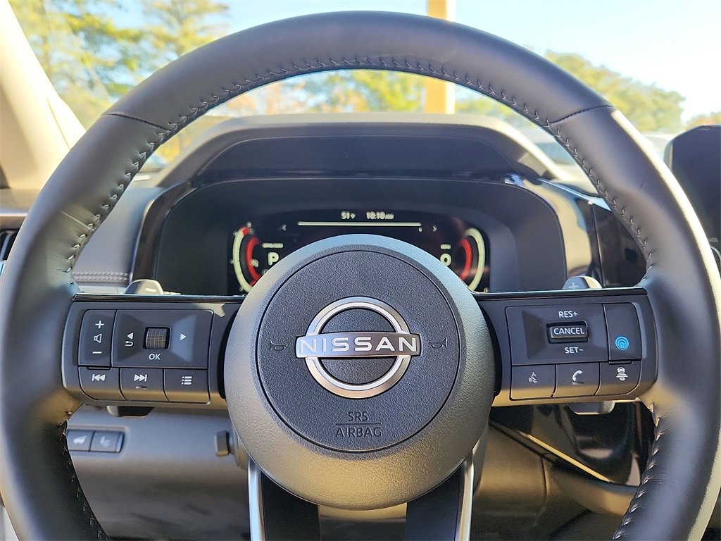 New 2025 Nissan Pathfinder Platinum image 9