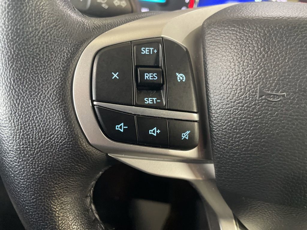 Used 2022 Ford Explorer XLT w/ Equipment Group 202A image 19
