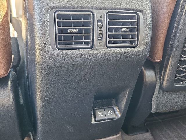 Used 2021 Toyota 4Runner Limited AWD/4WD image 19