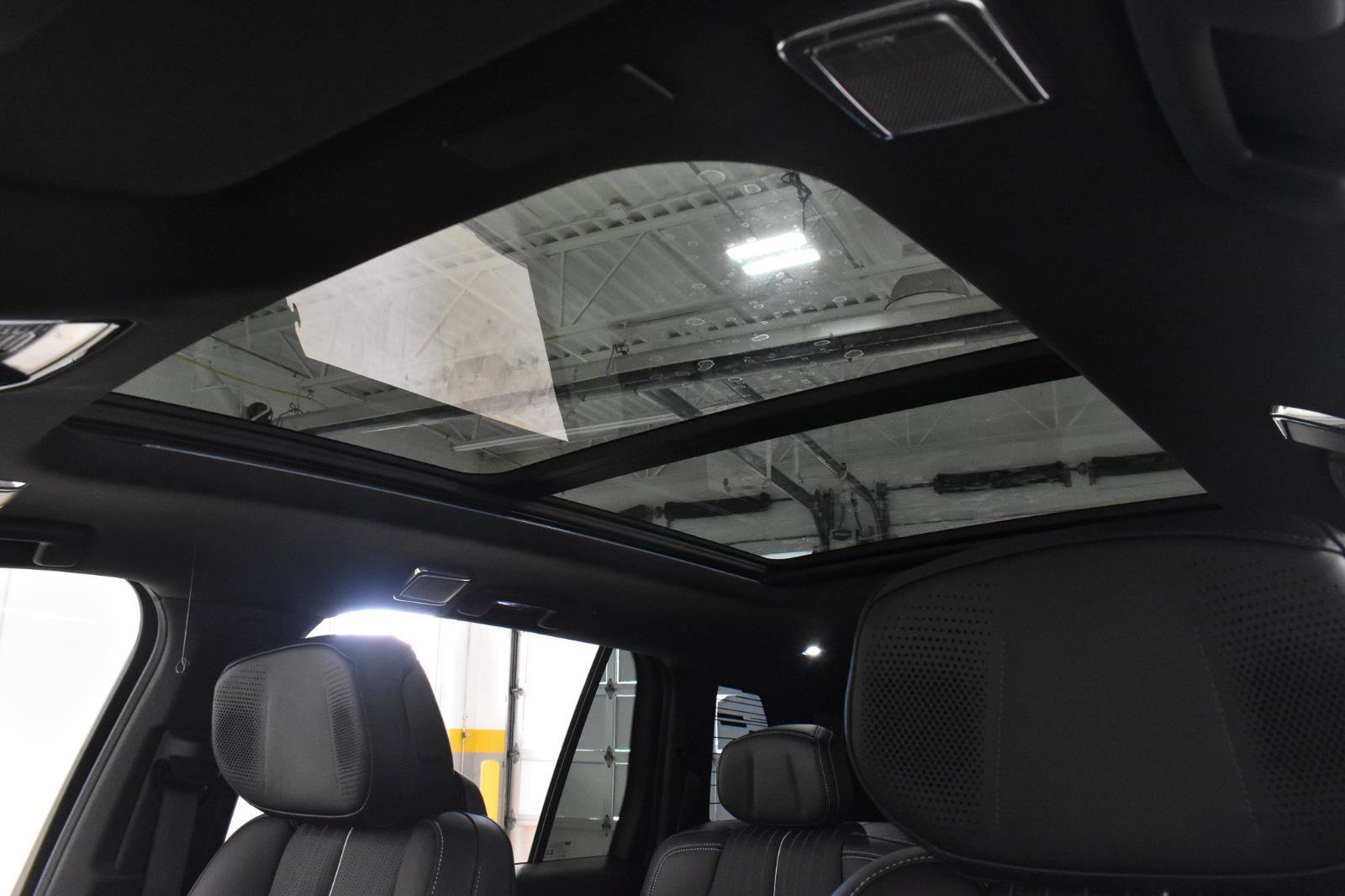 New 2026 Cadillac Vistiq Luxury image 3