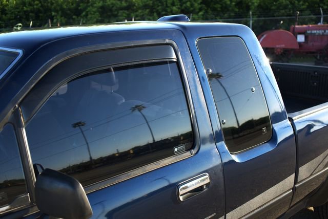 Used 1994 Toyota Pickup DX image 35