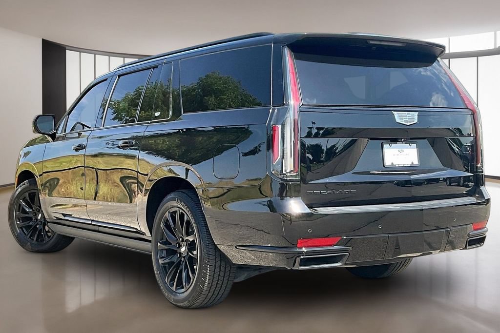 Used 2023 Cadillac Escalade ESV Sport Platinum w/ LPO, ONYX Package AWD/4WD image 12