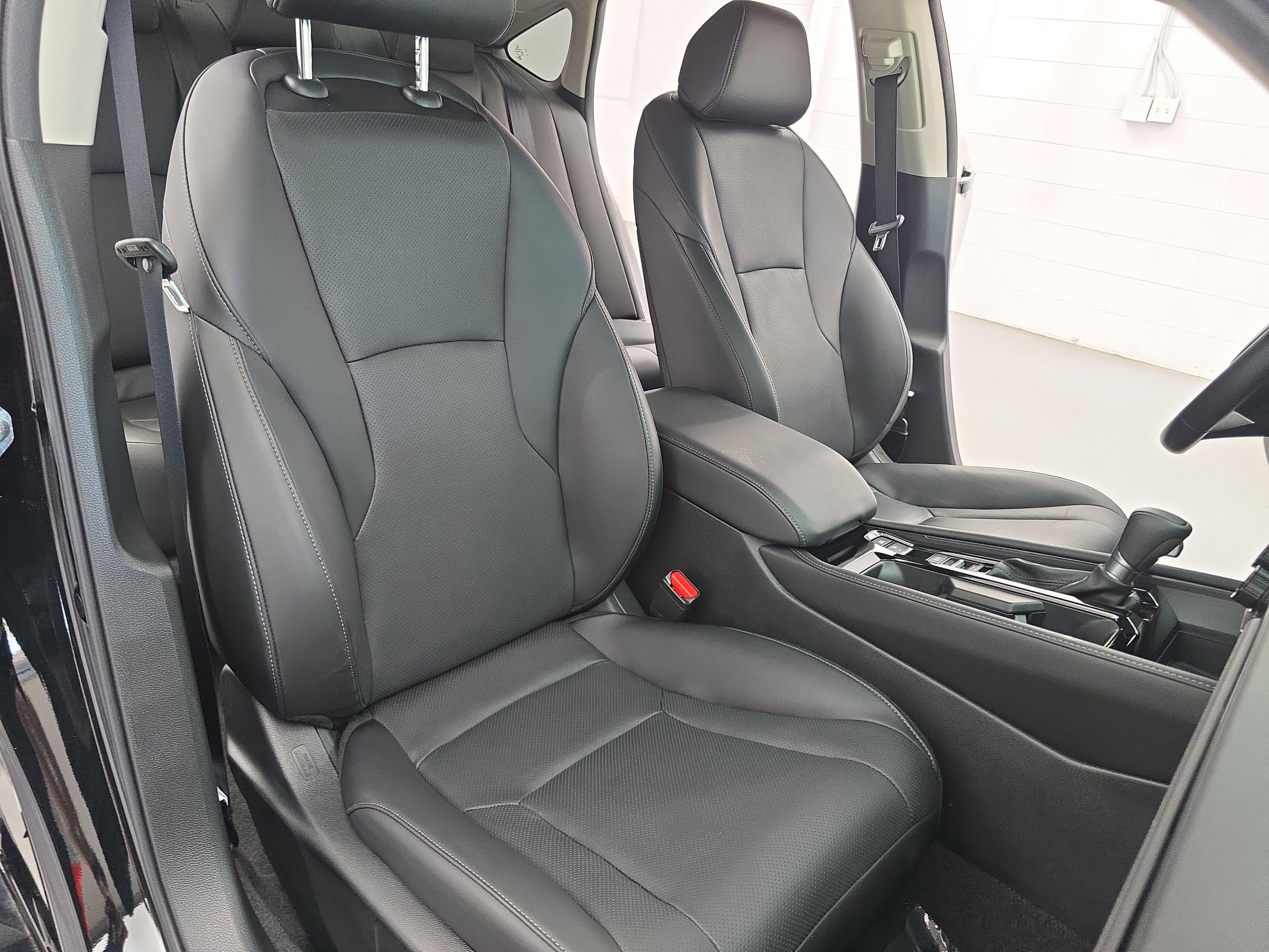 Used 2024 Honda Accord Touring image 10