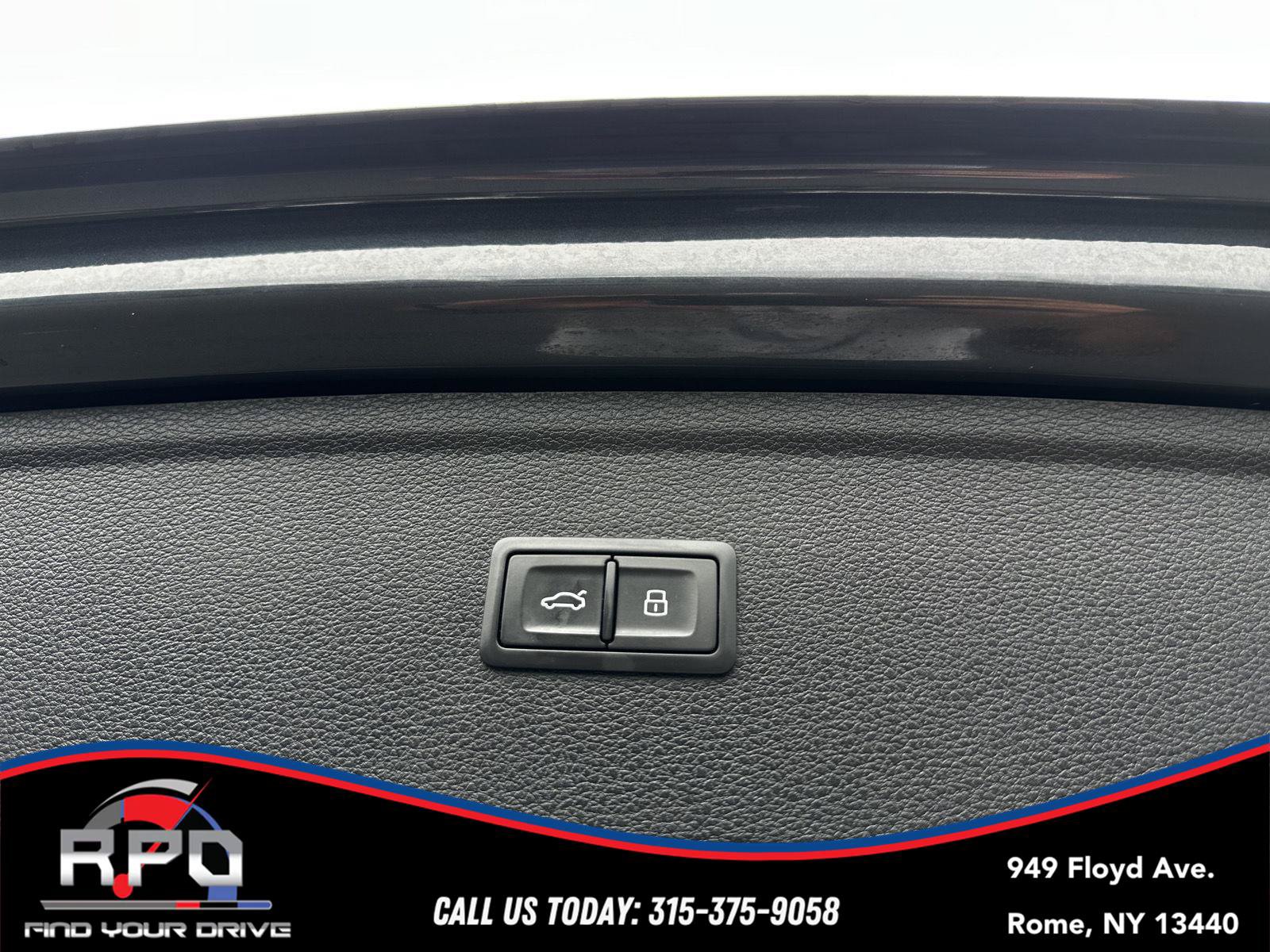 Used 2019 Audi Q5 2.0T Premium Plus w/ Premium Plus Package AWD/4WD image 35
