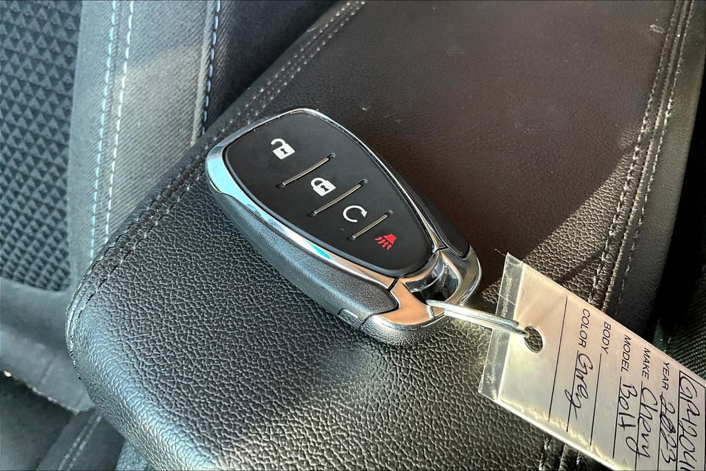 Used 2023 Chevrolet Bolt LT image 12