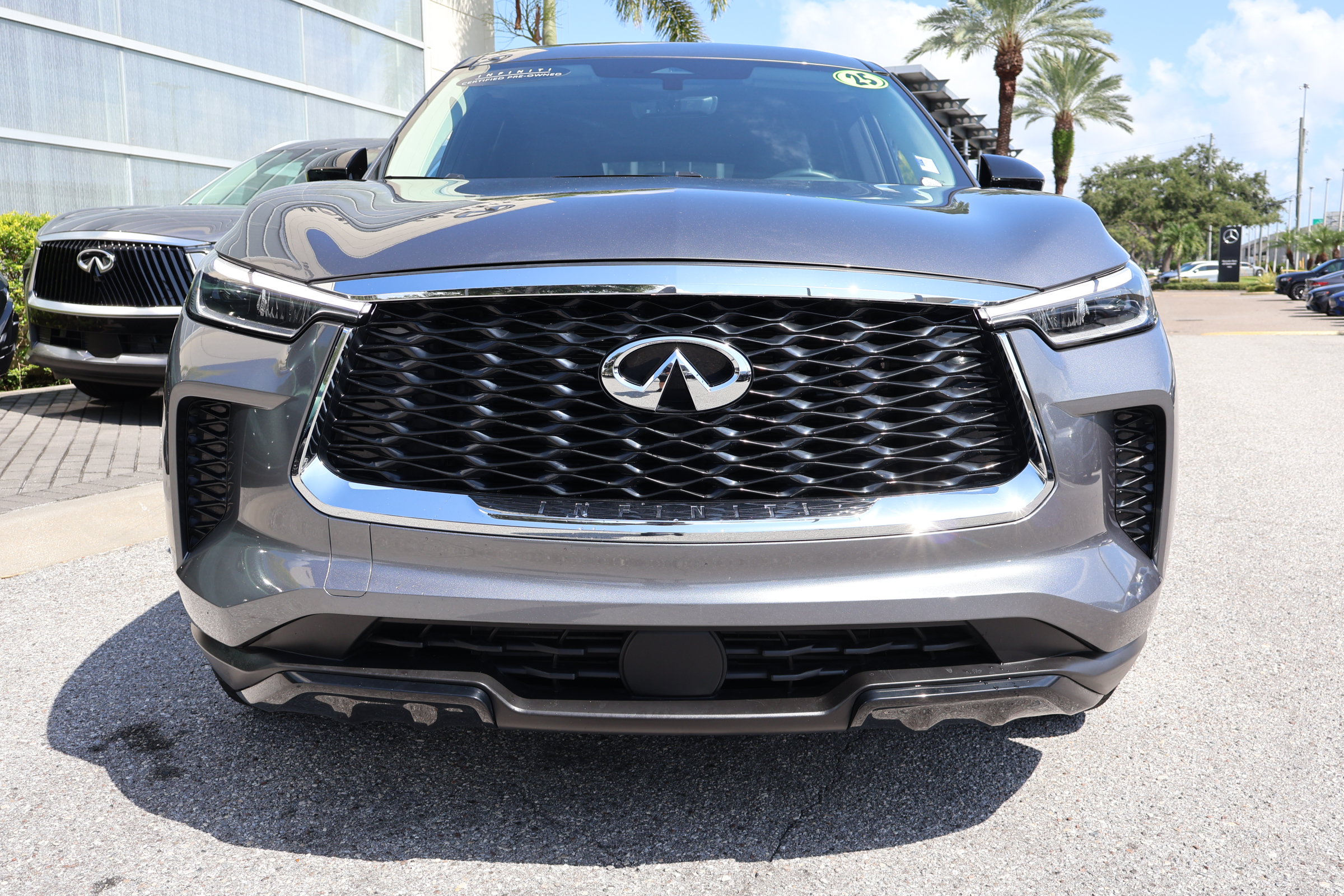 Certified 2025 INFINITI QX60 Pure FWD image 13