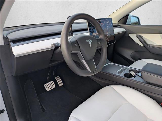 Used 2021 Tesla Model Y Performance image 10
