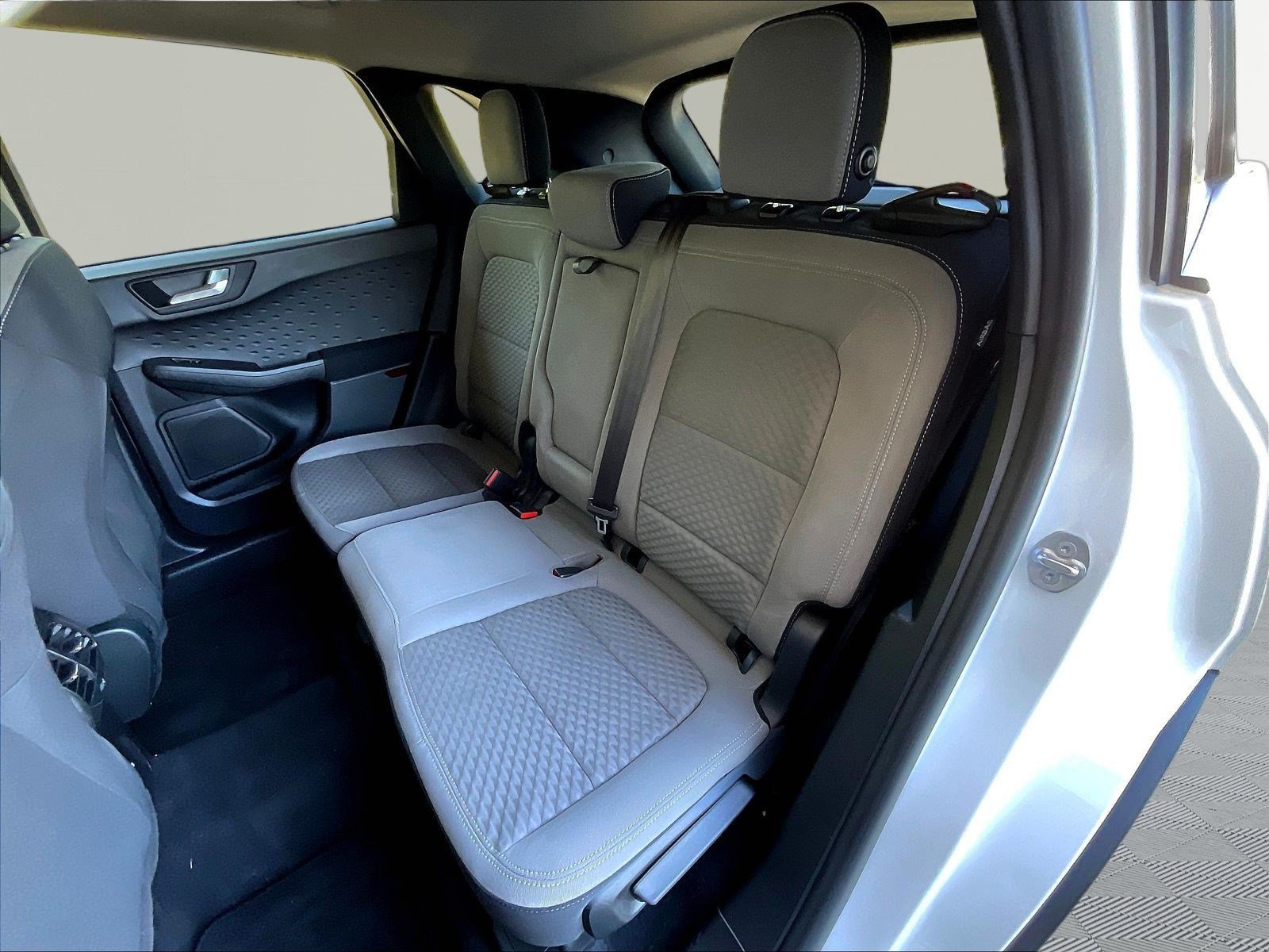 Used 2020 Ford Escape SE FWD image 22
