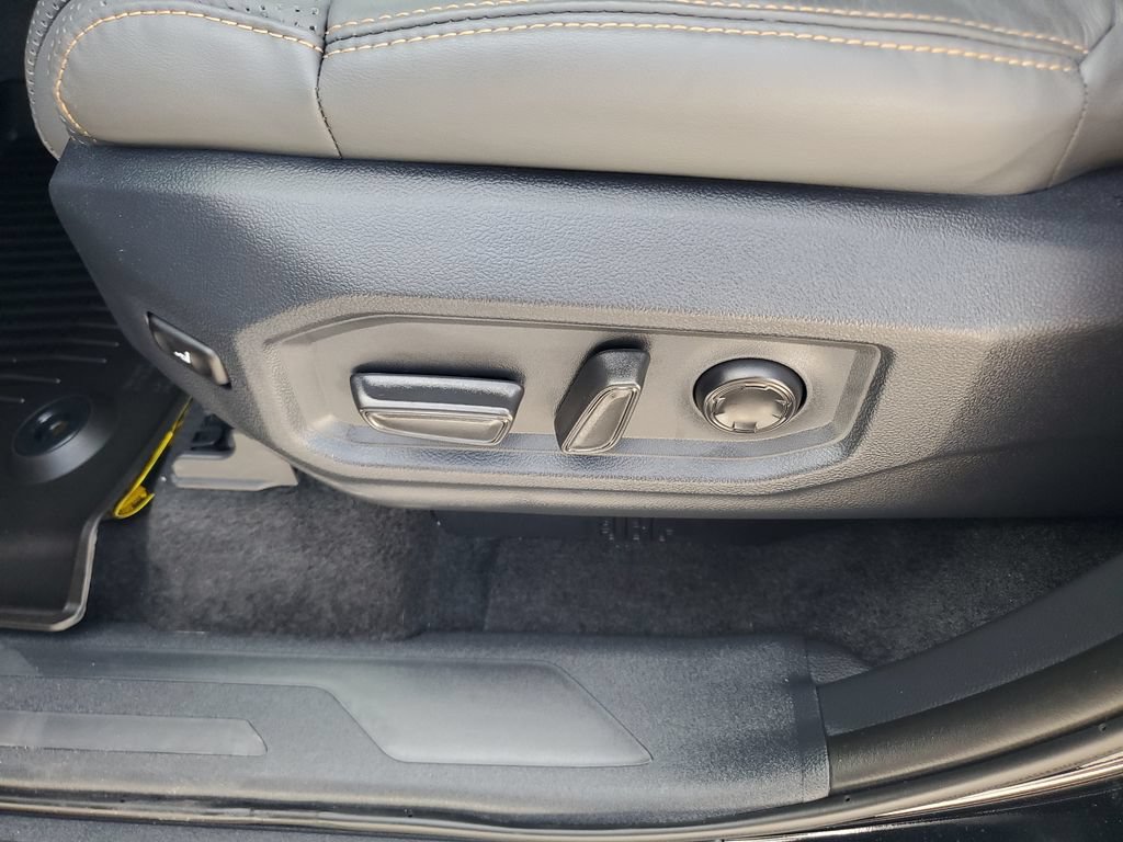 Certified 2026 Toyota Tundra Capstone AWD/4WD image 20