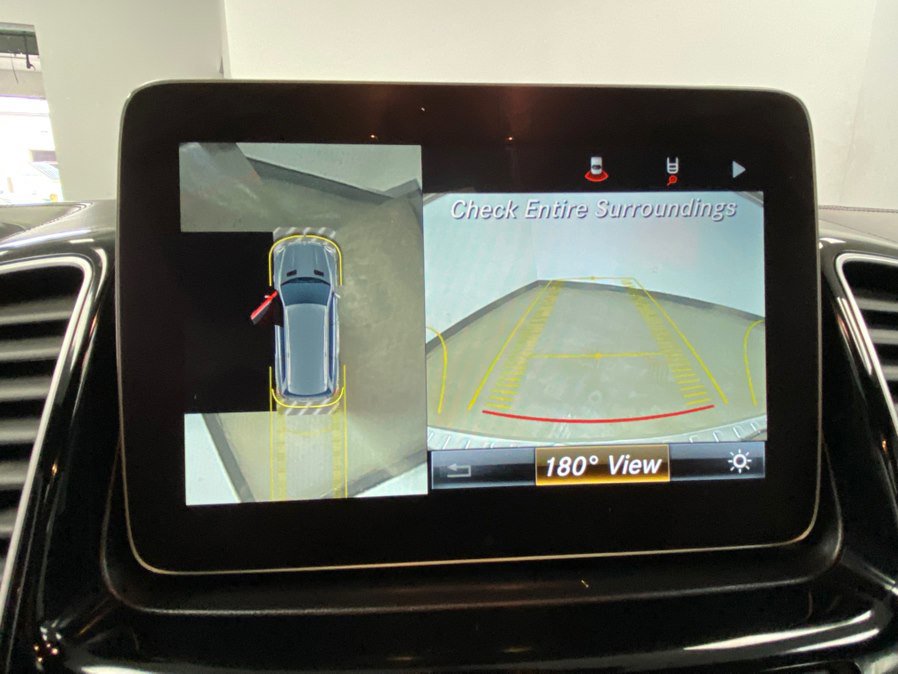 Used 2018 Mercedes-Benz GLS 550 4MATIC image 31