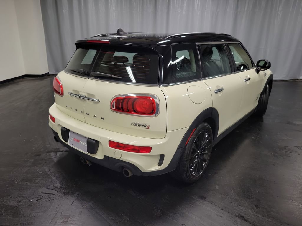 Used 2017 MINI Cooper Clubman S image 9
