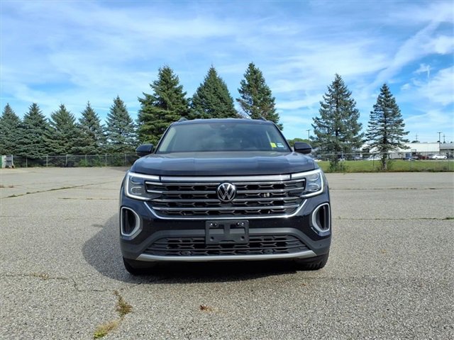 Used 2024 Volkswagen Atlas SE video 2