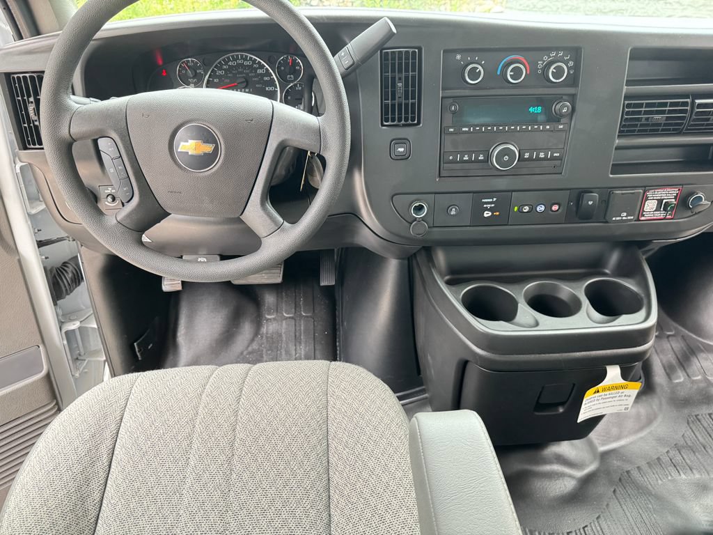 New 2026 Chevrolet Express 4500 w/ Power Convenience Package RWD image 10