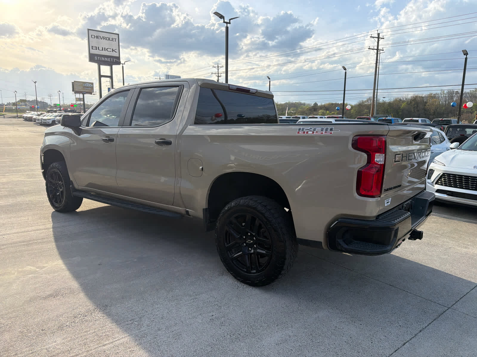 Used 2022 Chevrolet Silverado 1500 LT Trail Boss w/ Protection Package image 6