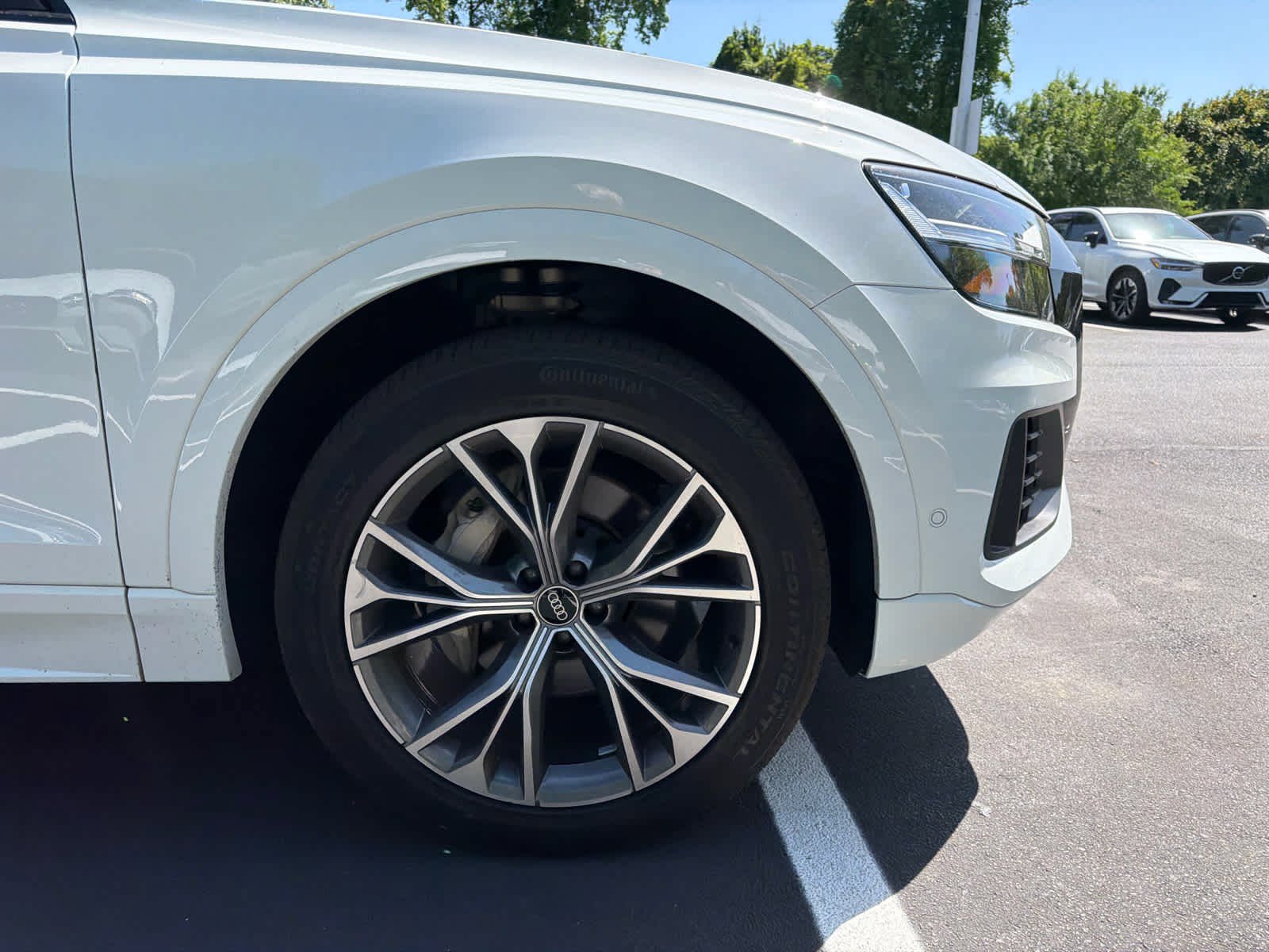 Used 2021 Audi Q8 Premium w/ Black Optic Package image 14