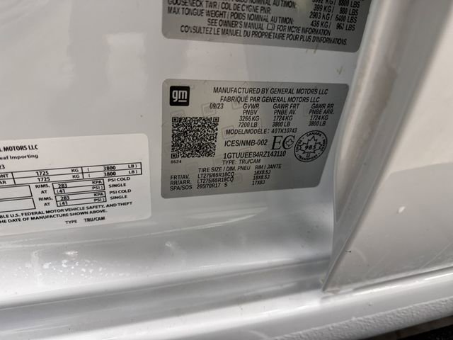 Used 2024 GMC Sierra 1500 AT4 w/ Technology Package image 44