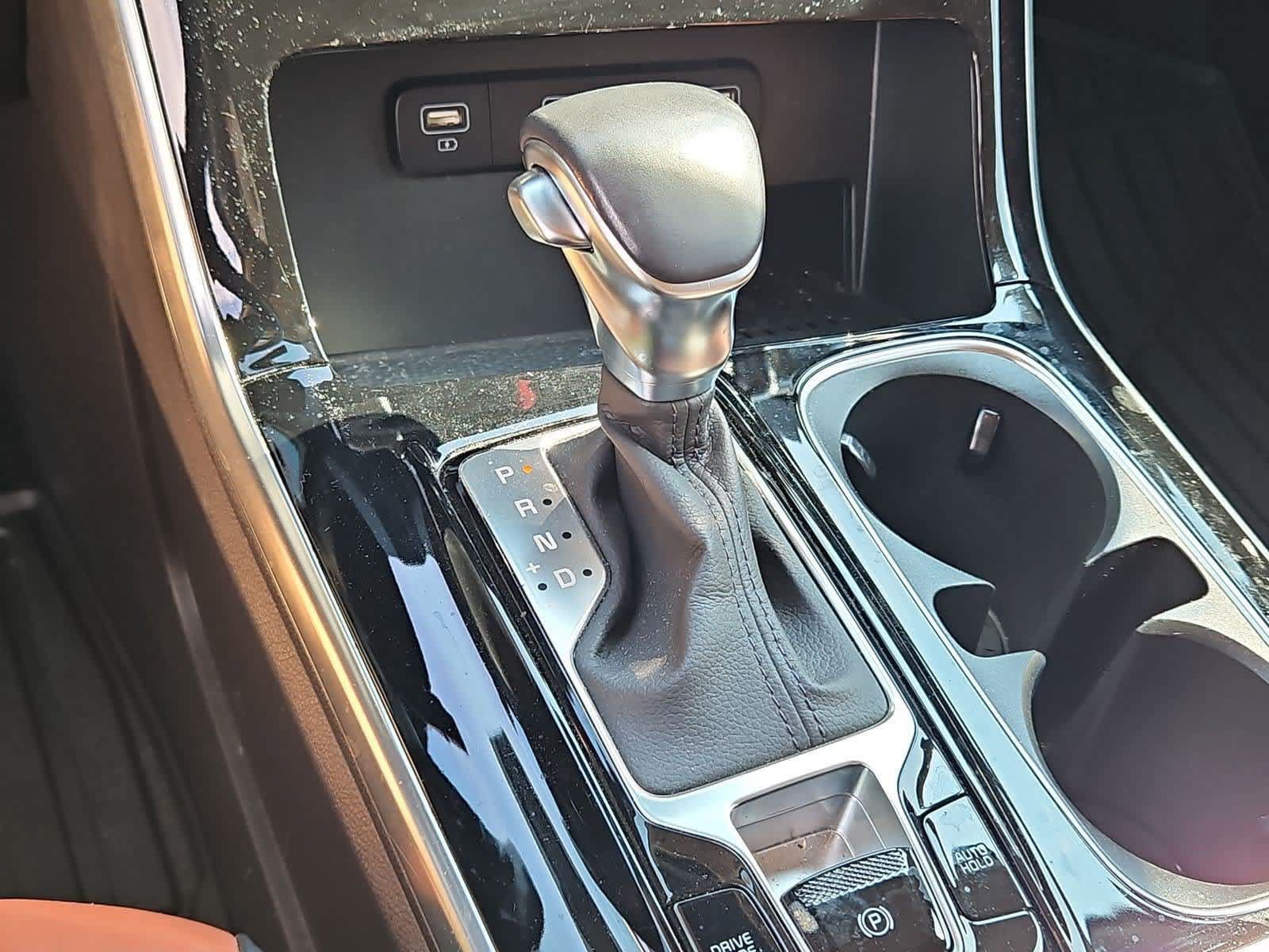 Used 2023 Kia Carnival SX FWD image 30