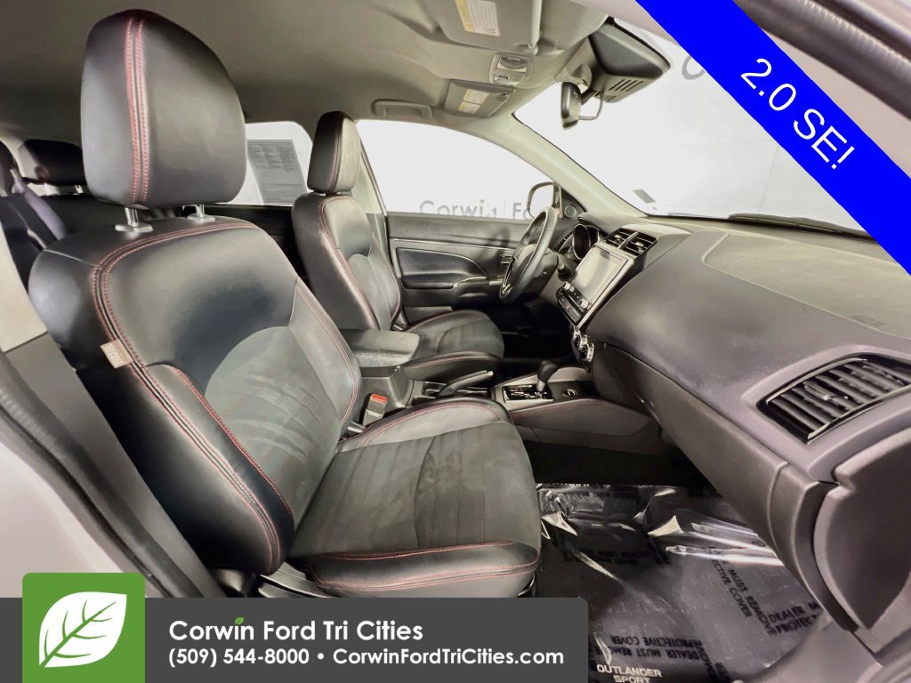 Used 2025 Mitsubishi Outlander Sport SE AWD/4WD image 16