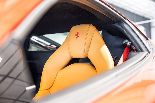 Used 2016 Ferrari 488 GTB RWD image 32