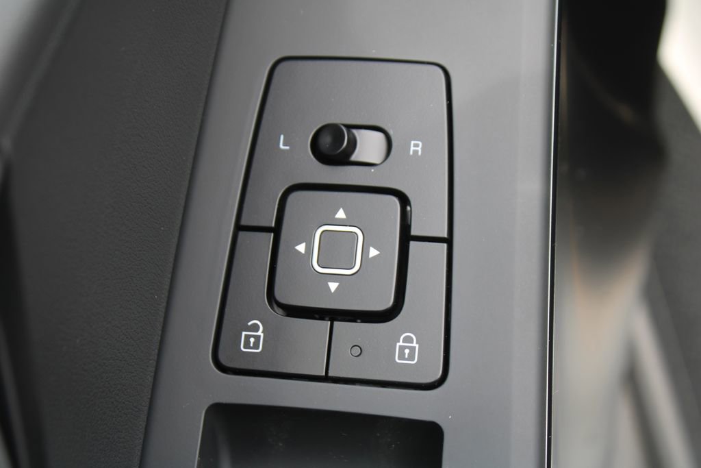 New 2026 Kia Niro EX FWD image 20