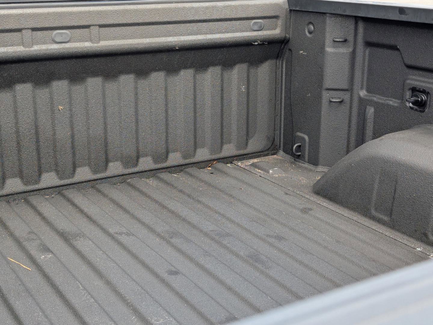 Used 2021 GMC Sierra 1500 SLT w/ SLT Premium Package image 10