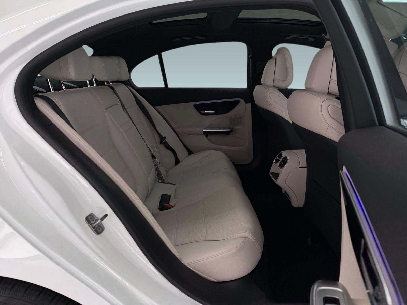 New 2026 Mercedes-Benz C 300 4MATIC Sedan image 29