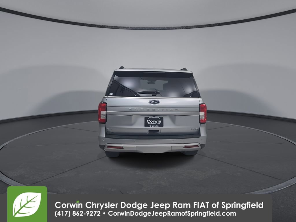 Used 2024 Ford Expedition Max XLT image 13