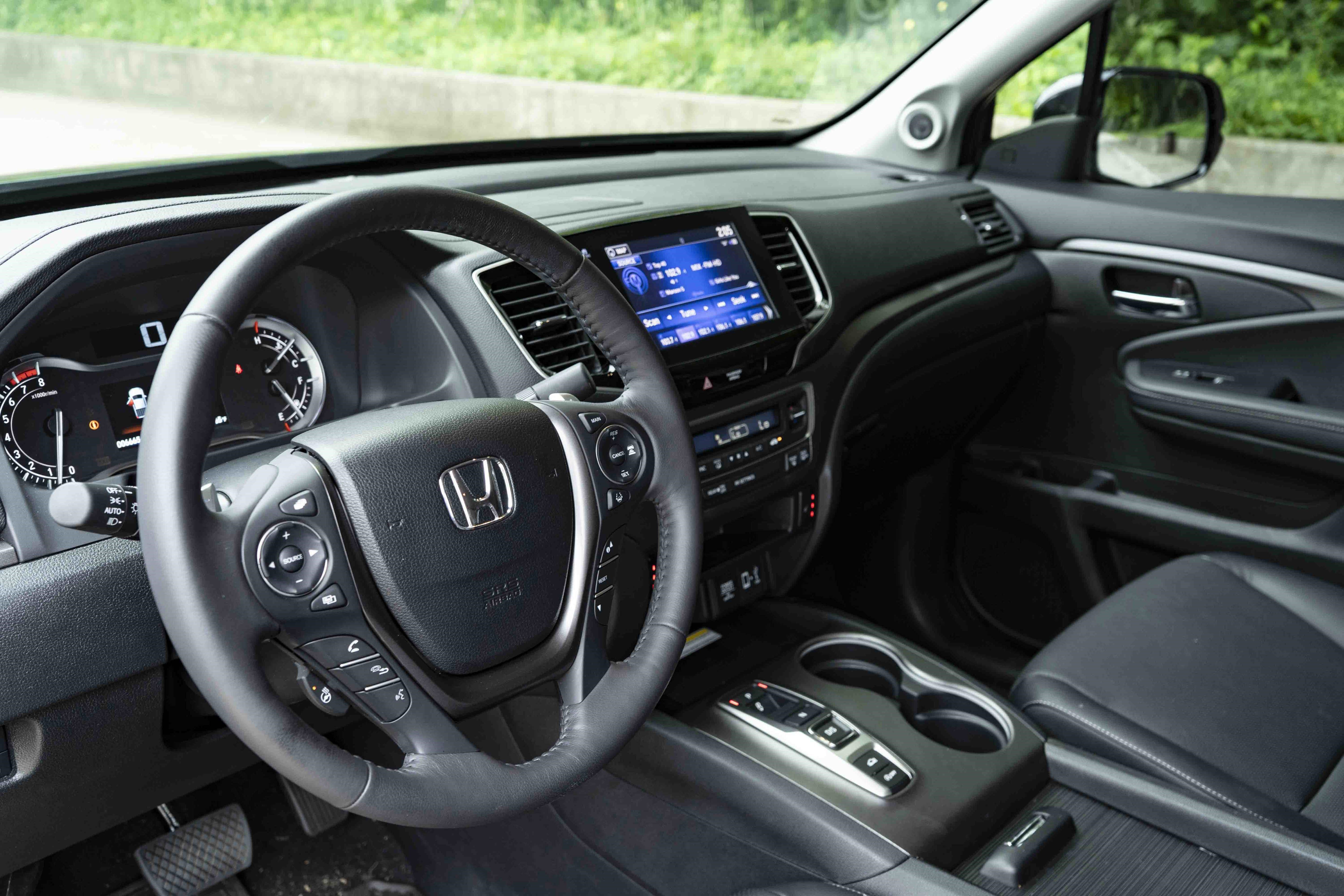 Used 2023 Honda Ridgeline RTL-E image 16