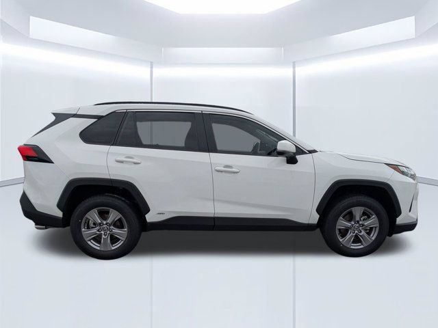 Used 2023 Toyota RAV4 XLE w/ Convenience Package AWD/4WD image 3