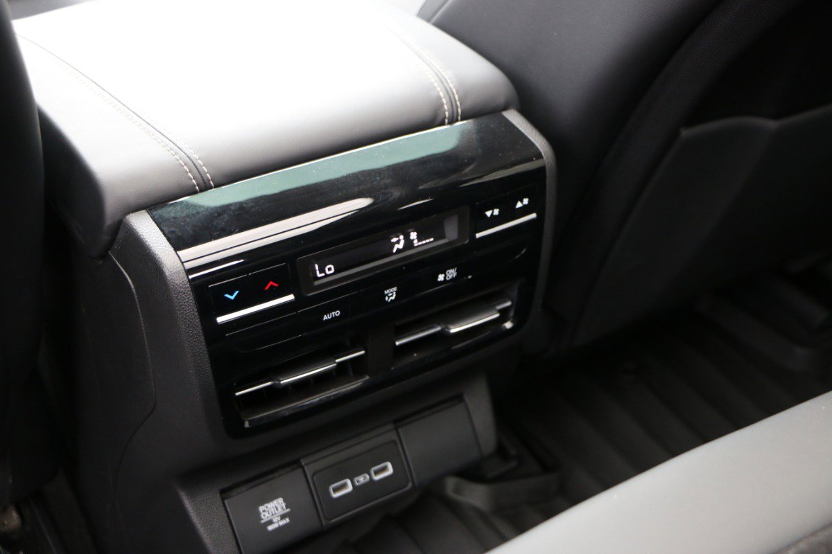 Used 2023 Acura MDX FWD w/ Technology Package image 35