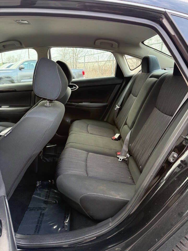 Used 2019 Nissan Sentra SV image 14