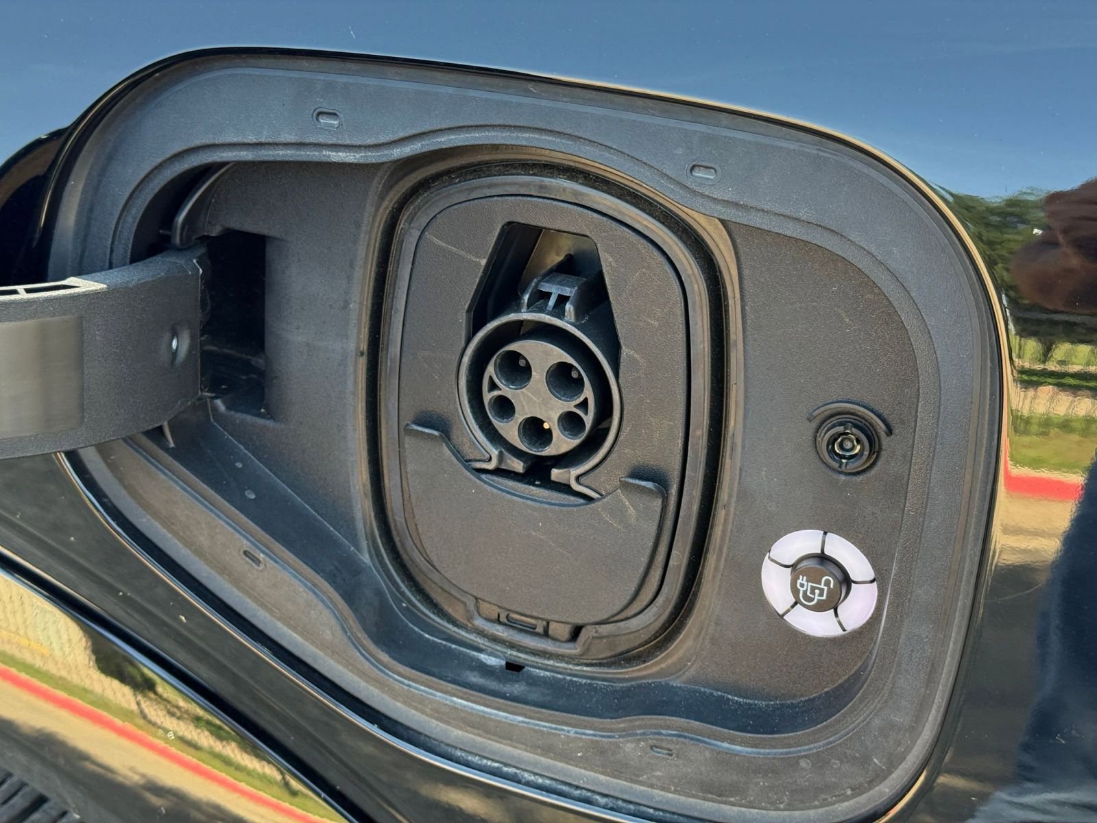 Used 2023 Ford Mustang Mach-E GT image 23