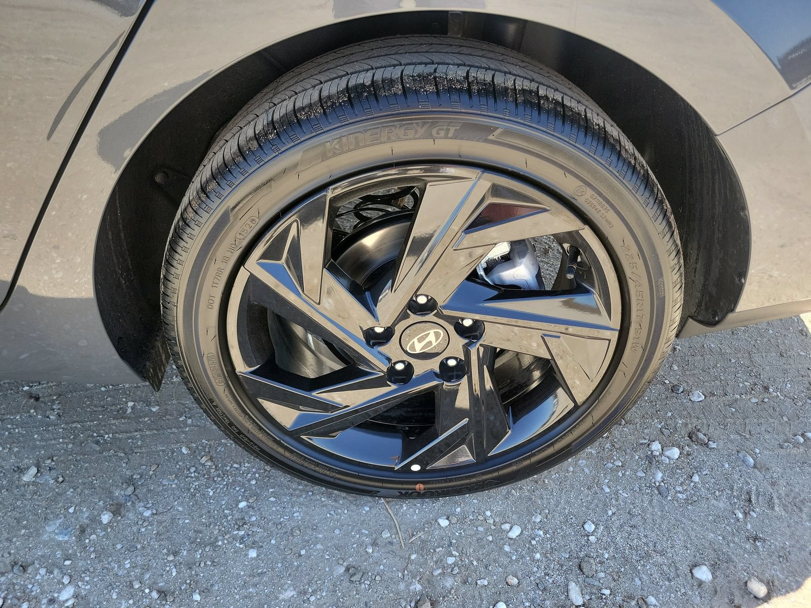 New 2026 Hyundai Elantra SEL Sport FWD image 22