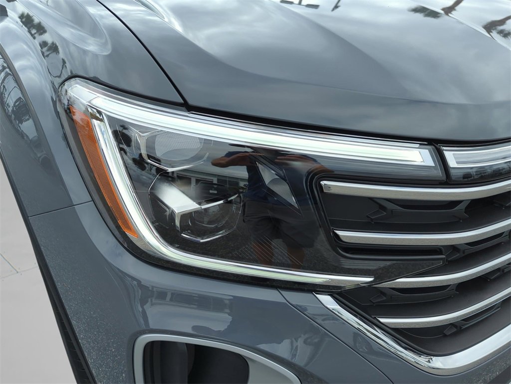 New 2026 Volkswagen Atlas SE image 44