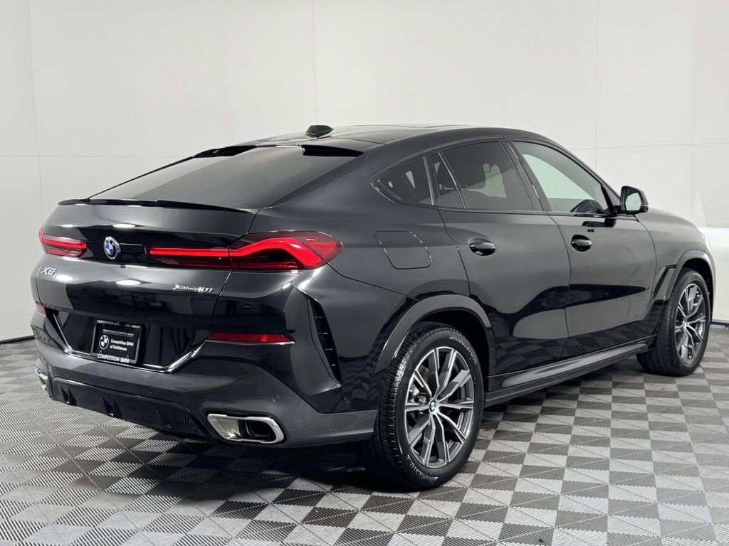 Used 2025 BMW X6 xDrive40i image 10