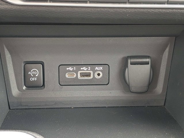 Certified 2024 Nissan Sentra SV image 27