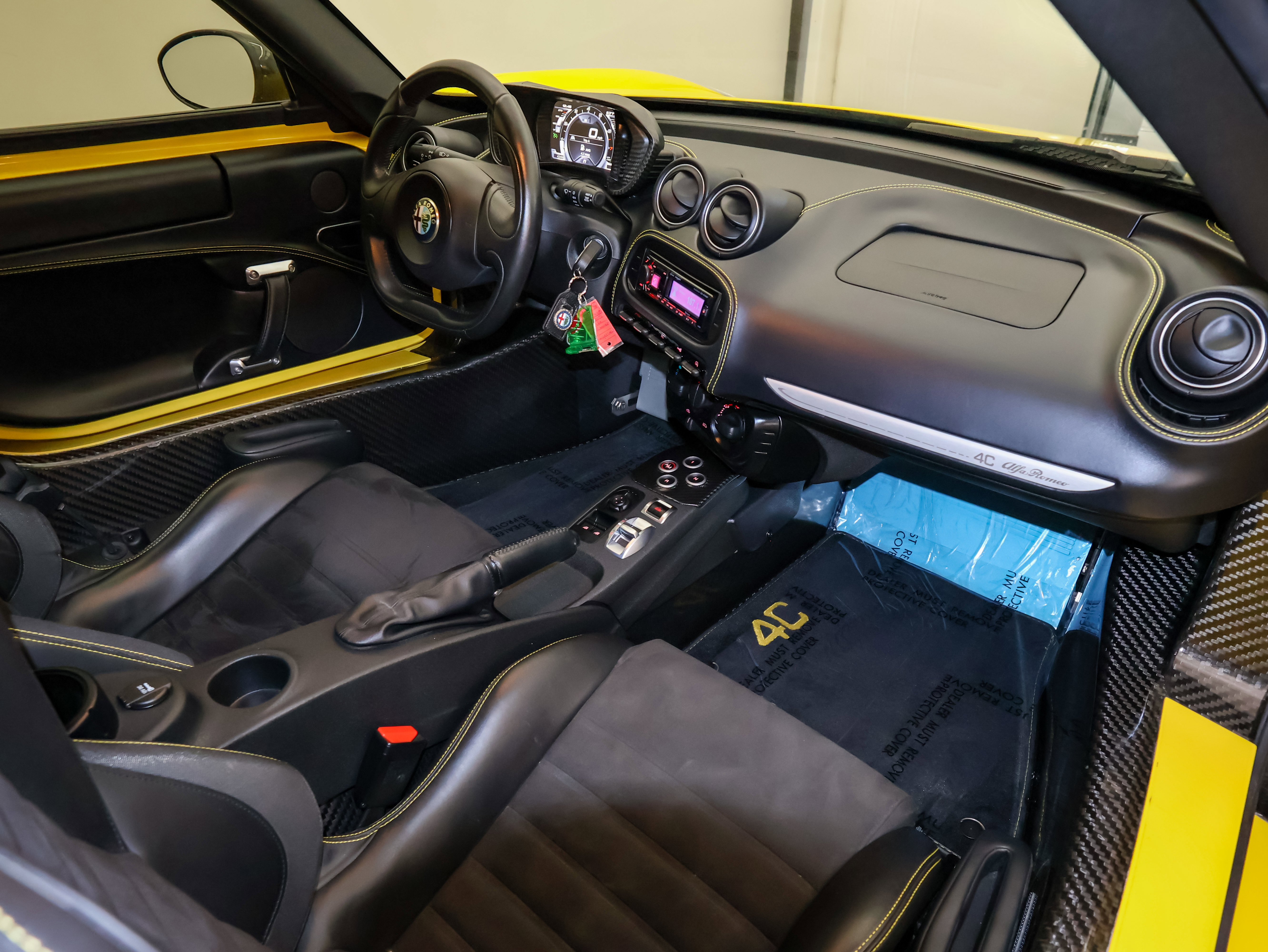 Used 2015 Alfa Romeo 4C Spider w/ Spider Track Package 2 image 17