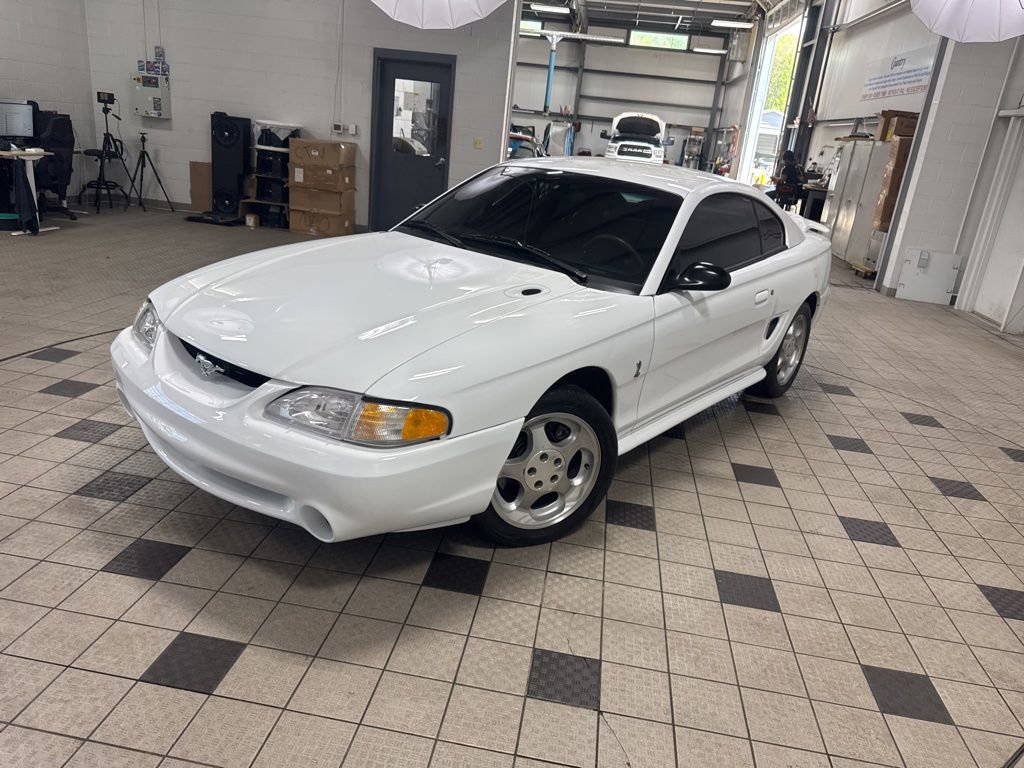 Used 1994 Ford Mustang Cobra image 3