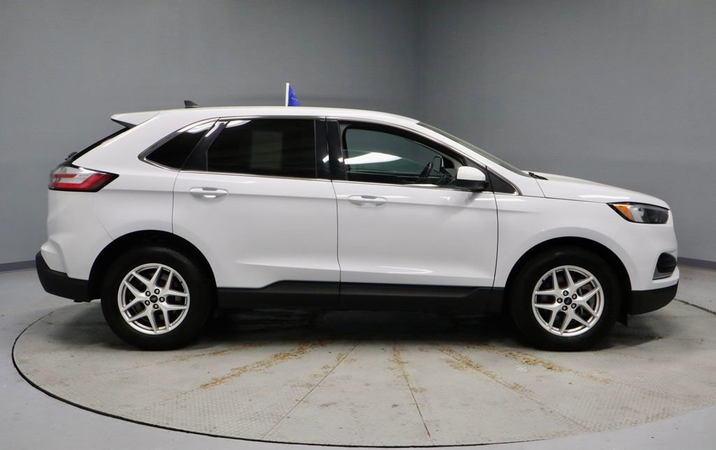 Certified 2024 Ford Edge SEL AWD/4WD image 6