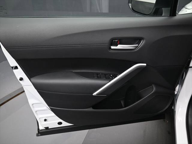 Certified 2025 Toyota Corolla Cross XLE w/ Convenience Package AWD/4WD image 13