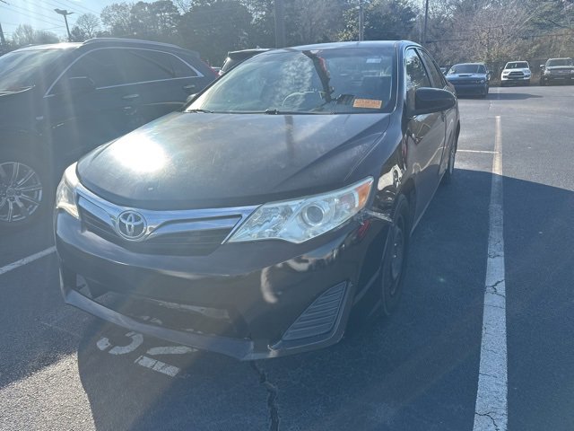 Used 2014 Toyota Camry LE